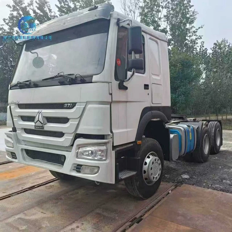 Howo 10 Wheel 6x4 Tractor Head manufacturers